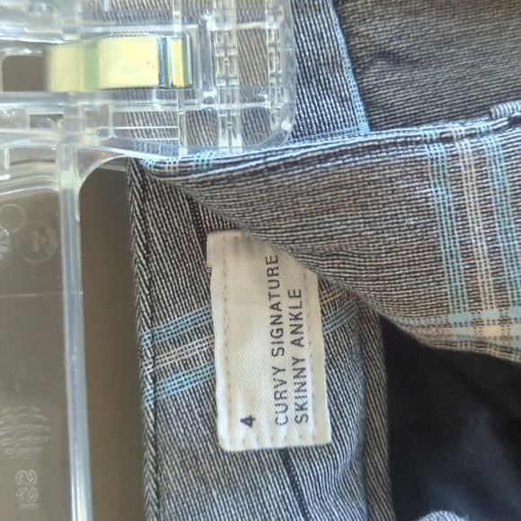 Curvy skinny glen plaid - Picture 8 of 13